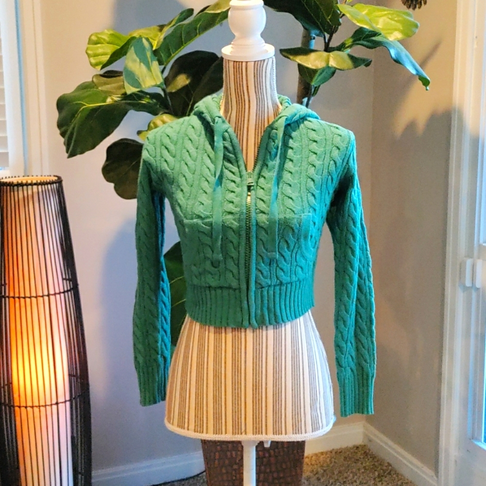 ✰ American Eagle | Cable Zip Hoodie.